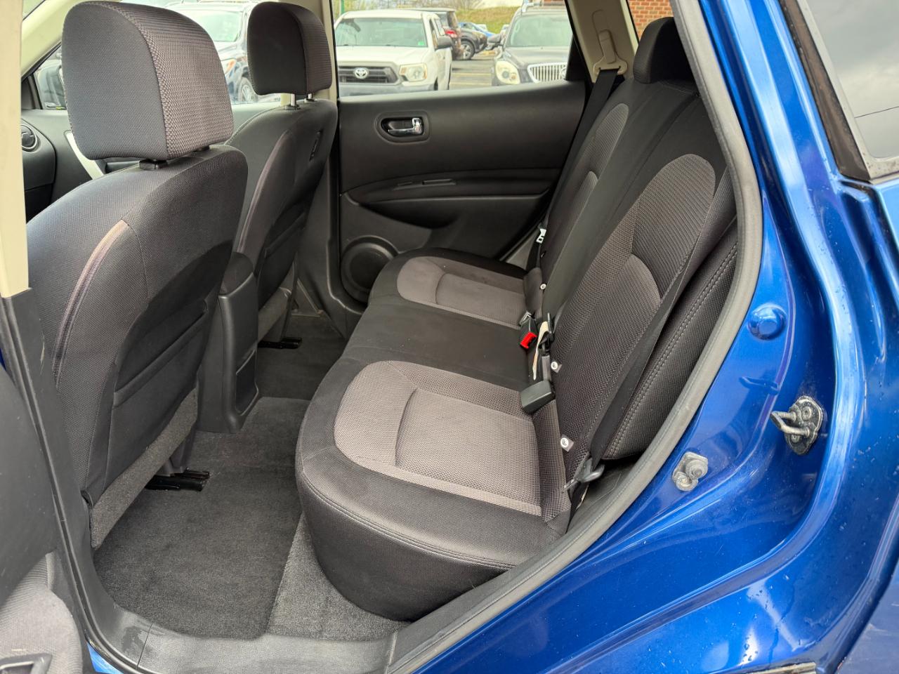 Nissan Rogue SL AWD 2009