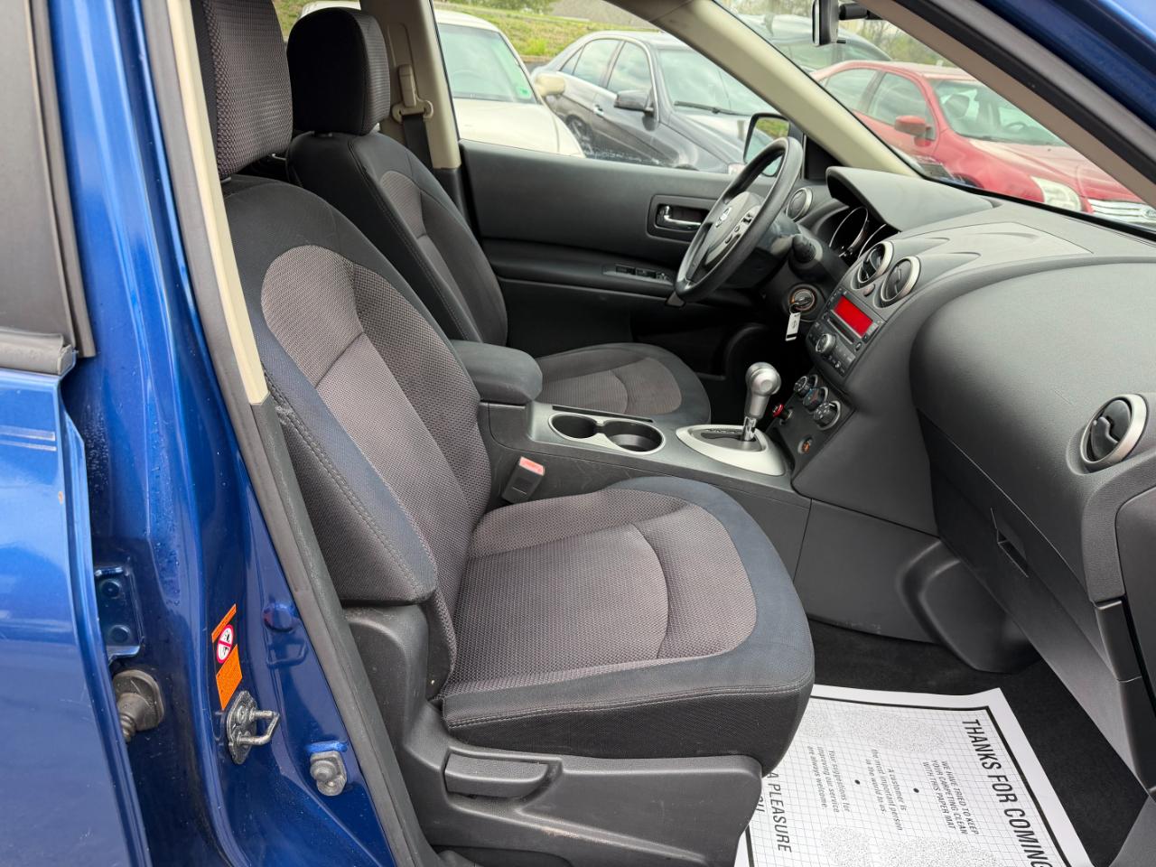 Nissan Rogue SL AWD 2009