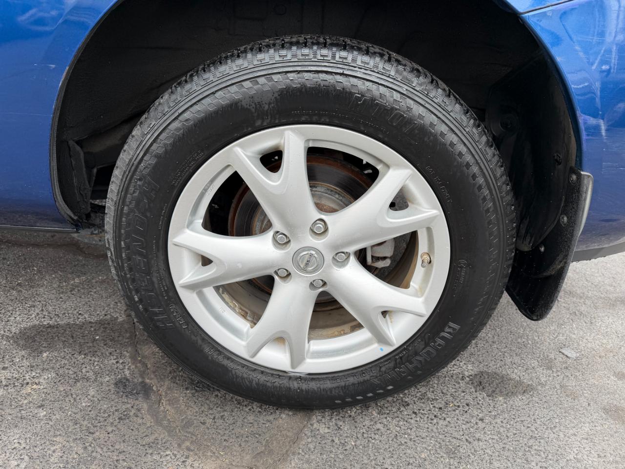 Nissan Rogue SL AWD 2009