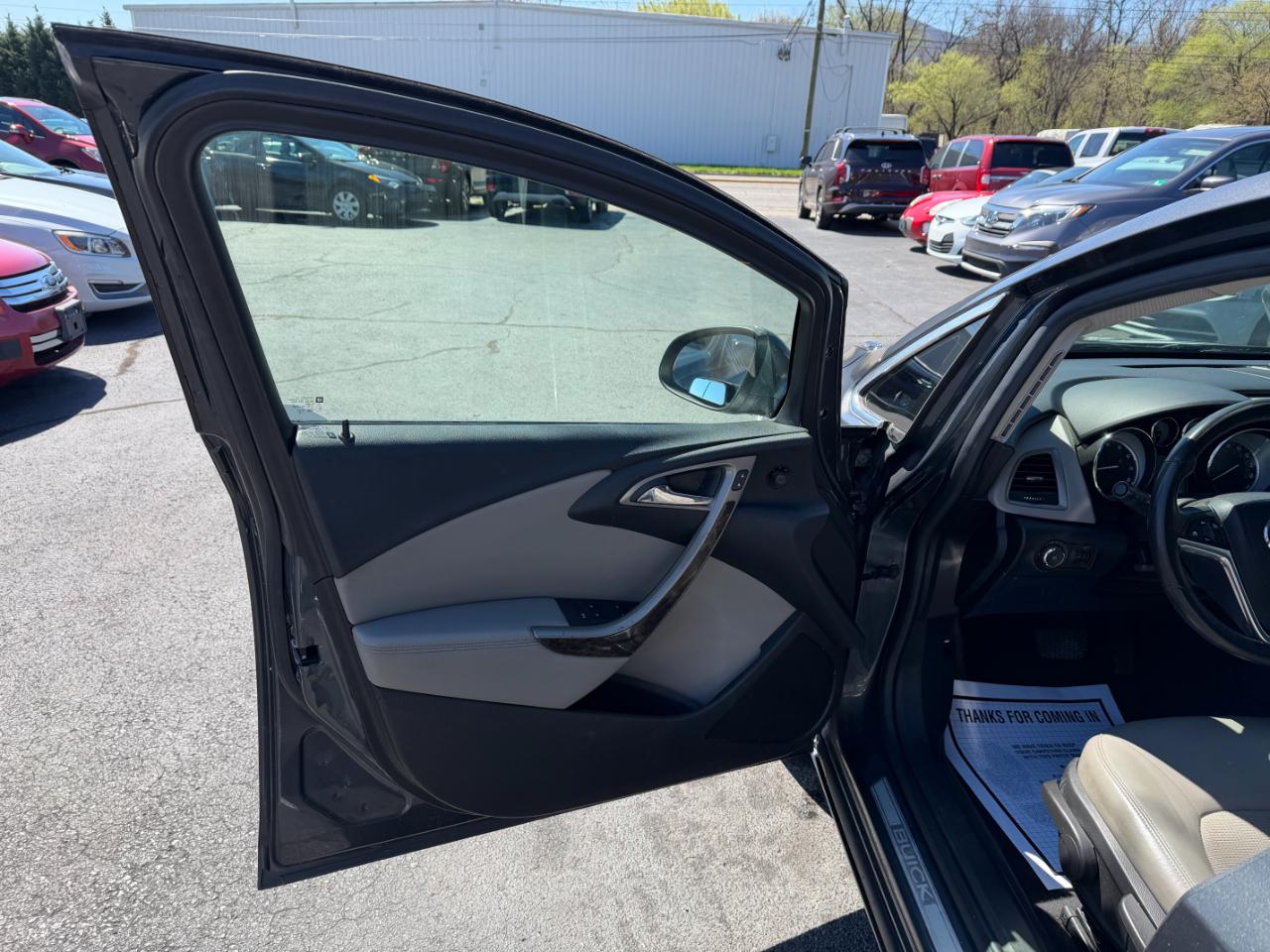 Buick Verano Base 2012