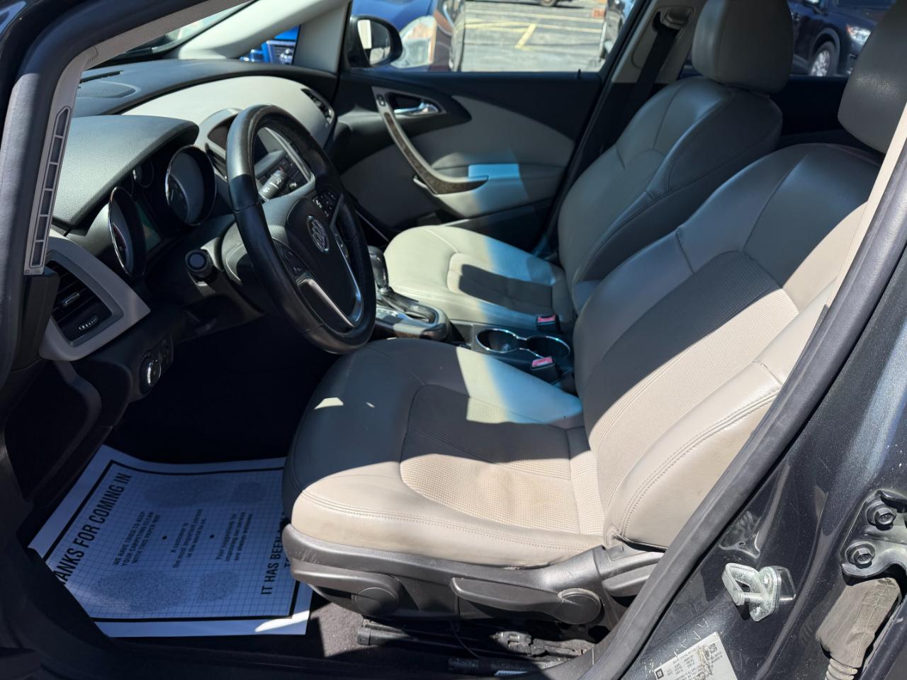 Buick Verano Base 2012