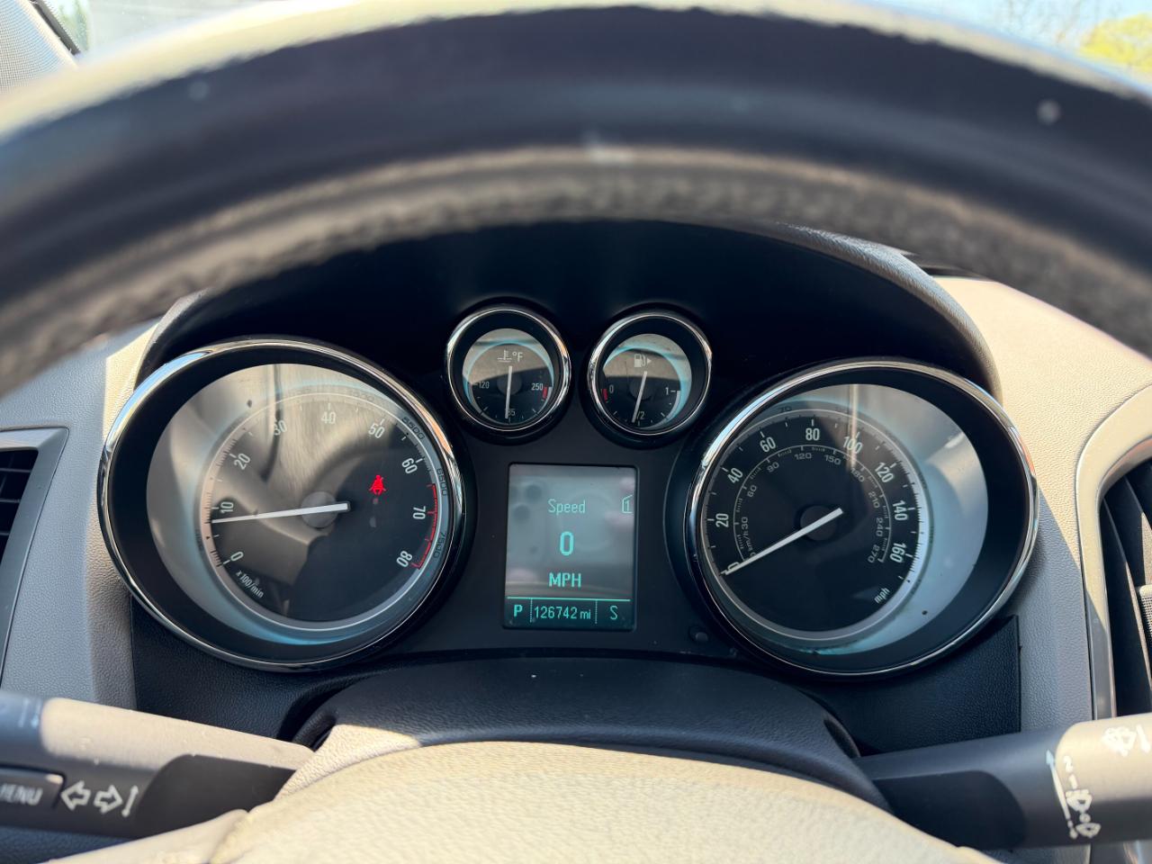 Buick Verano Base 2012