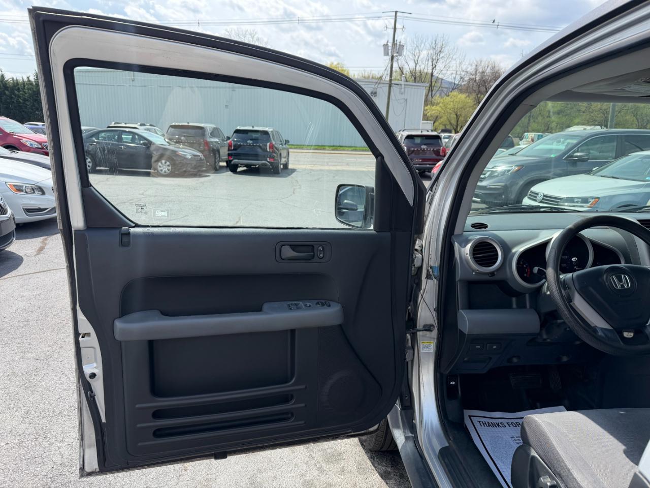 Honda Element LX 2008