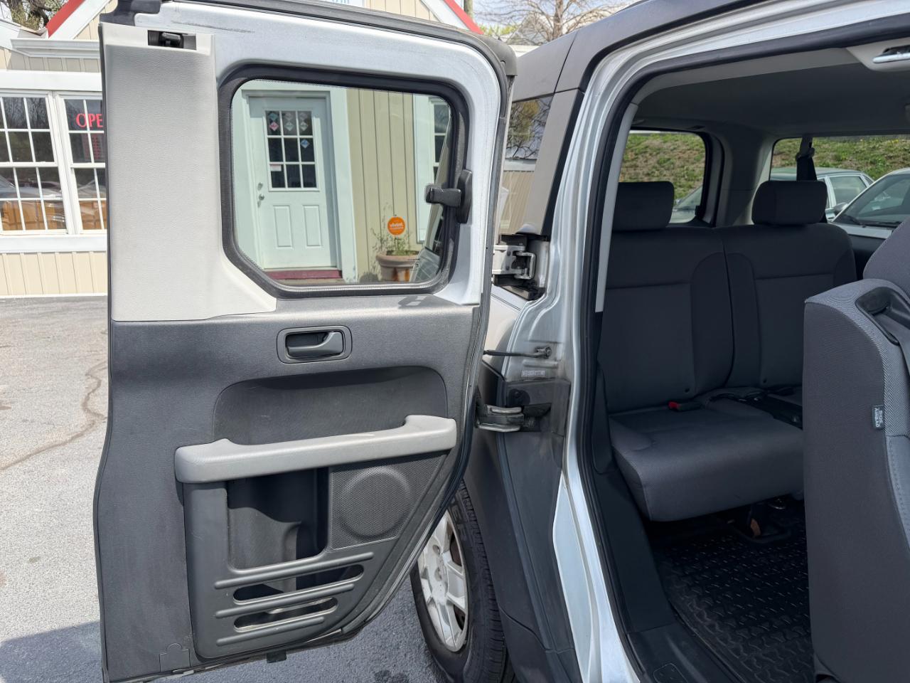 Honda Element LX 2008