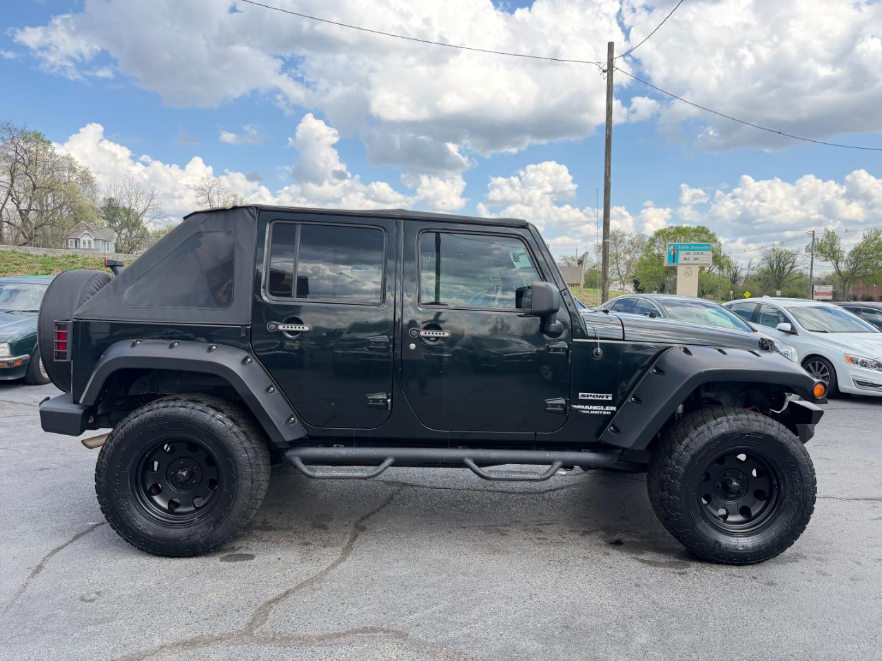 Jeep Wrangler Unlimited Sport 4WD 2012
