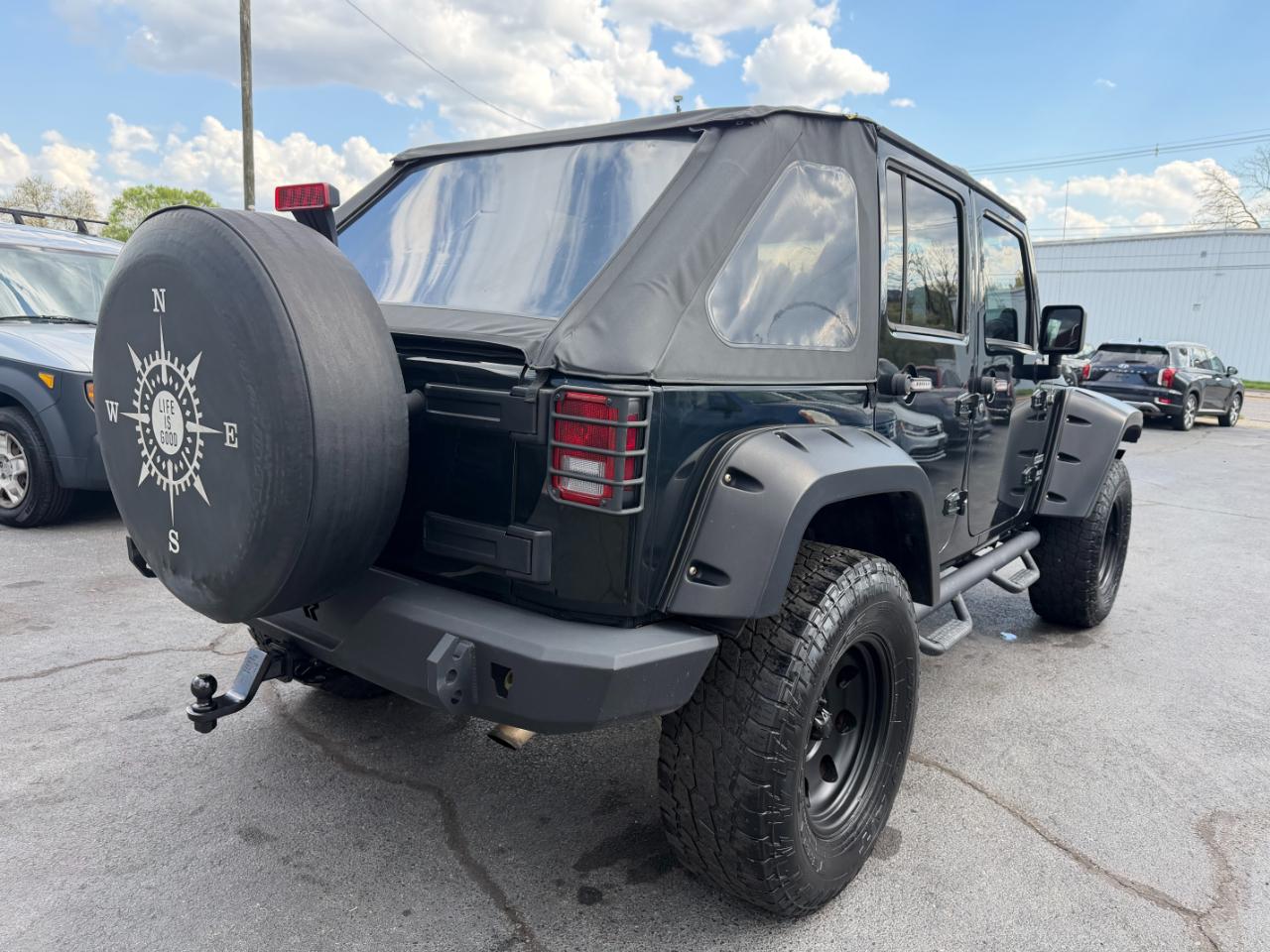 Jeep Wrangler Unlimited Sport 4WD 2012