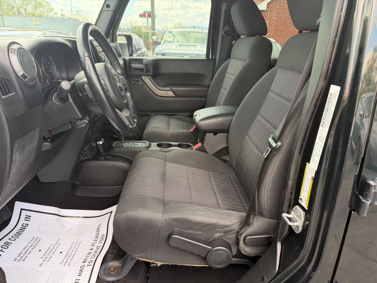 Jeep Wrangler Unlimited Sport 4WD 2012