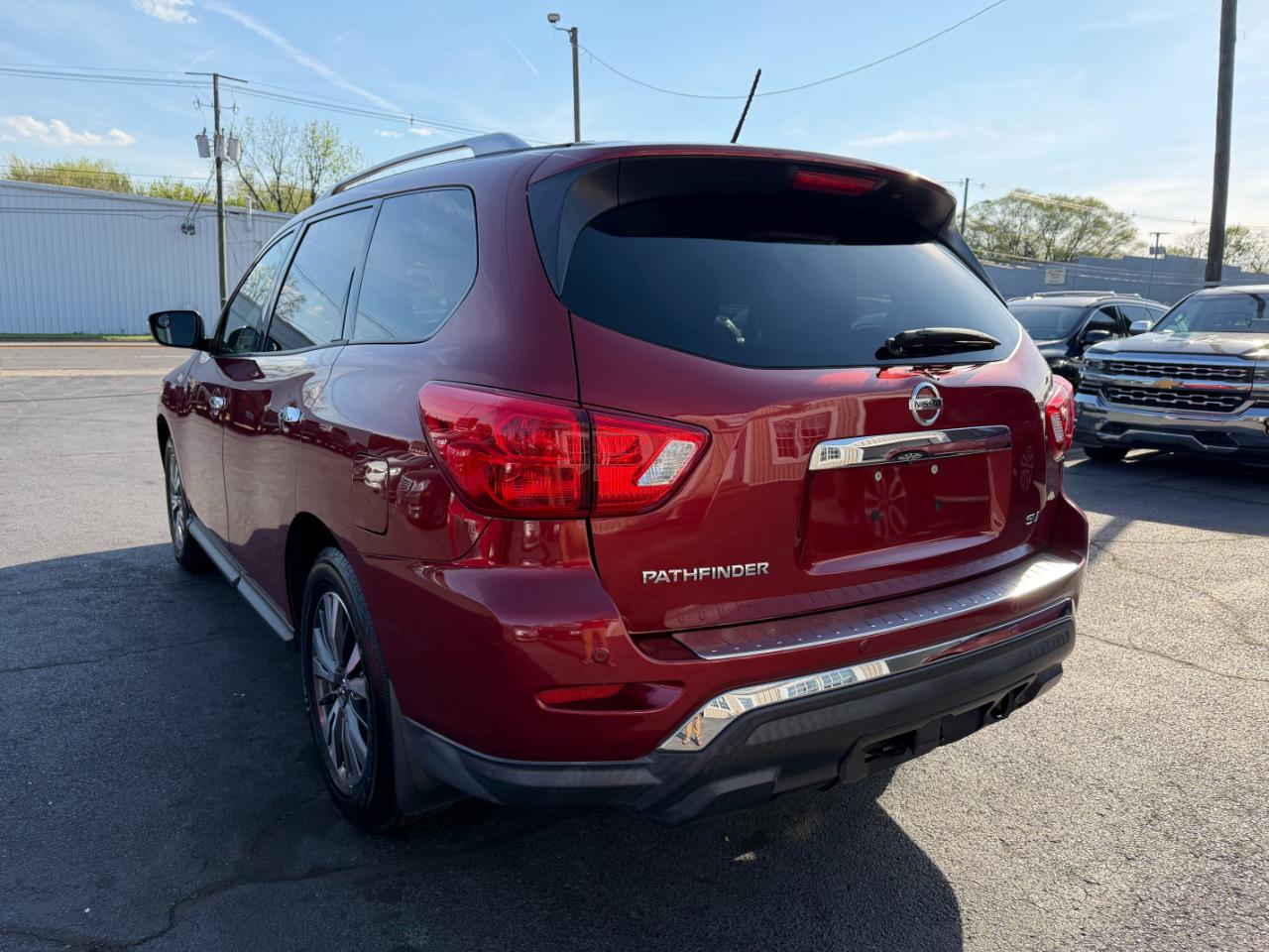 Nissan Pathfinder S 2017