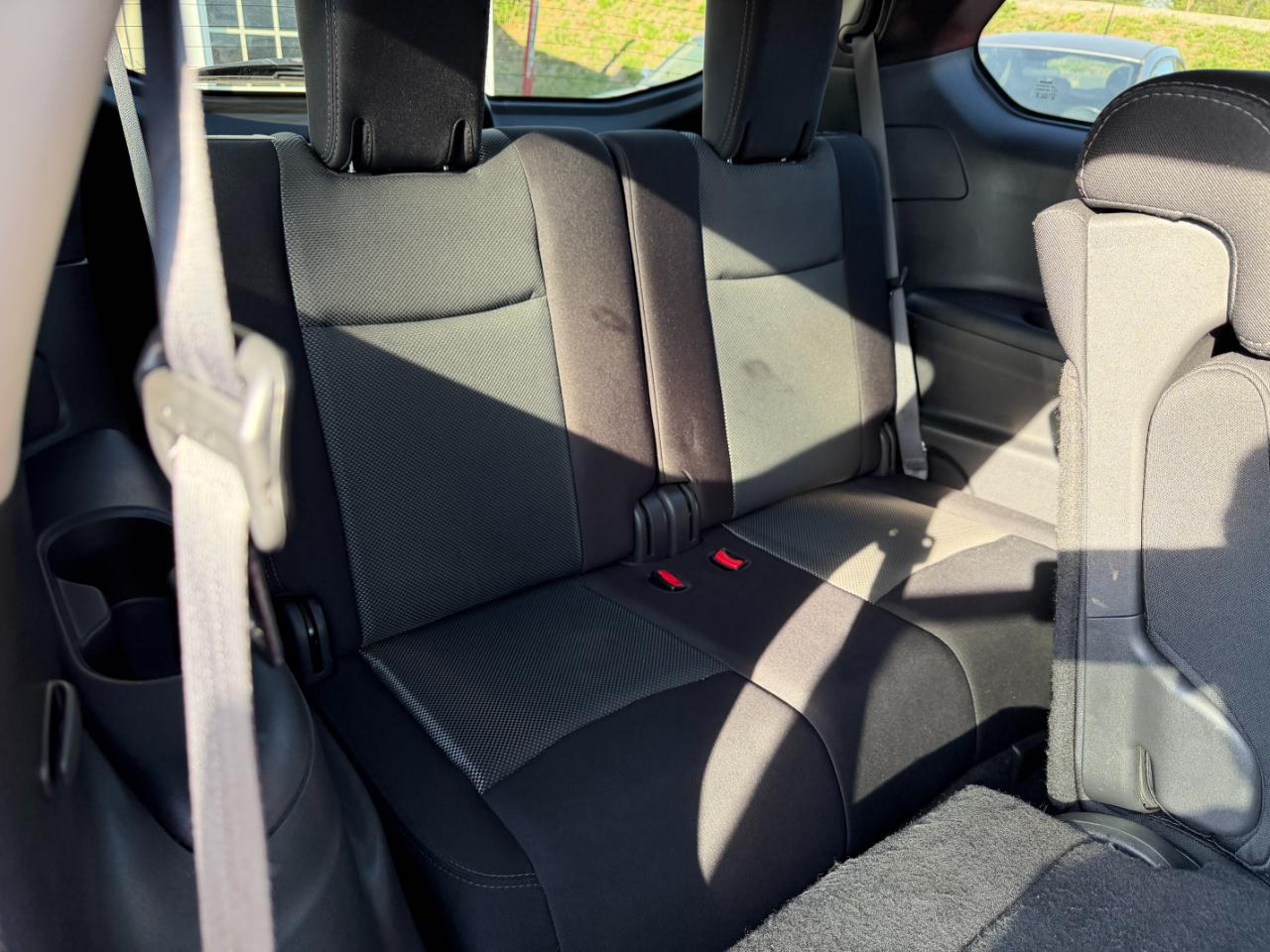 Nissan Pathfinder S 2017