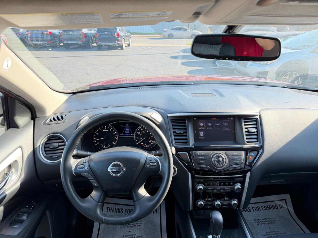 Nissan Pathfinder S 2017