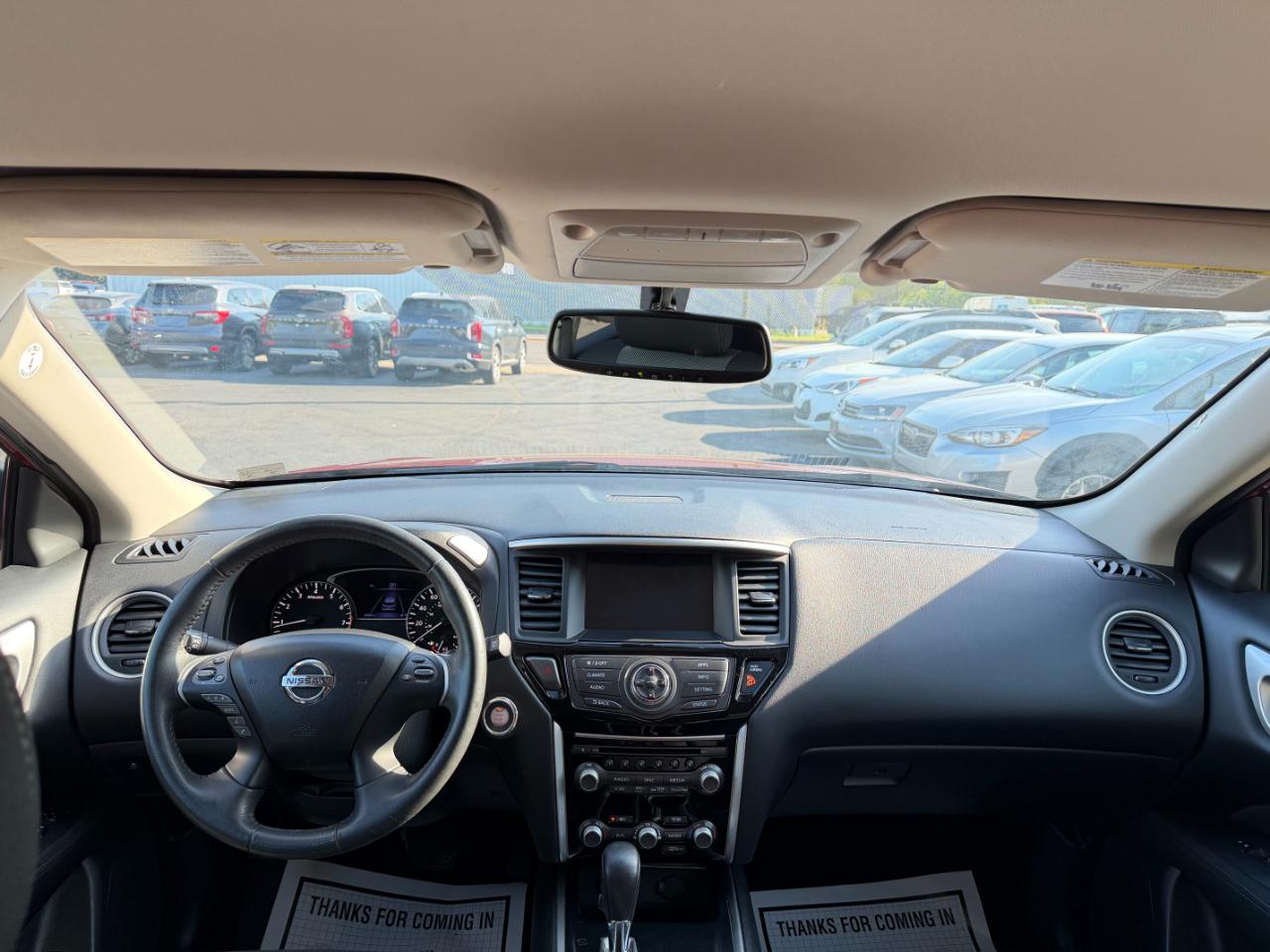 Nissan Pathfinder S 2017