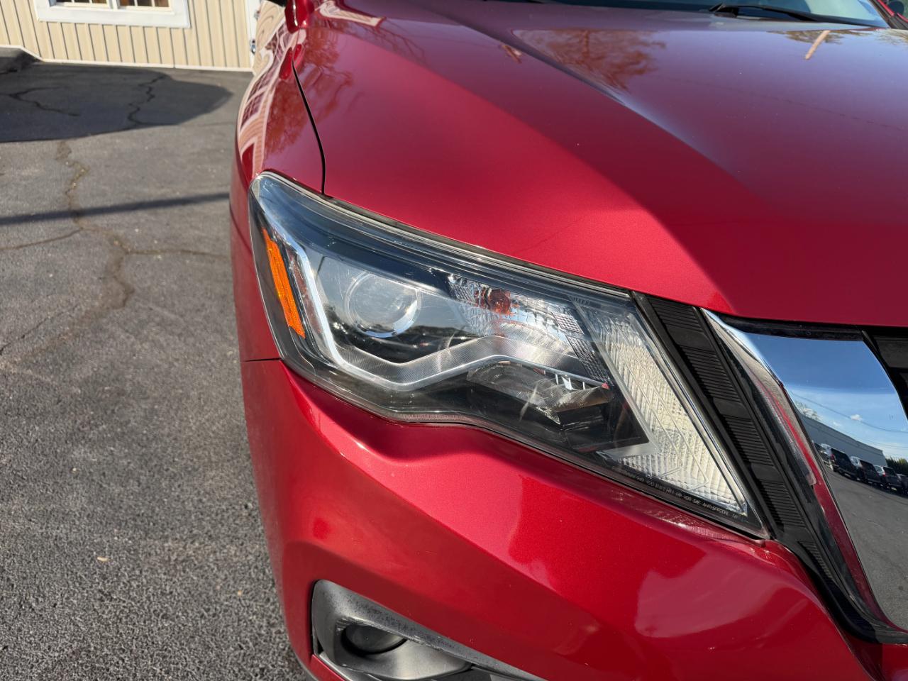 Nissan Pathfinder S 2017