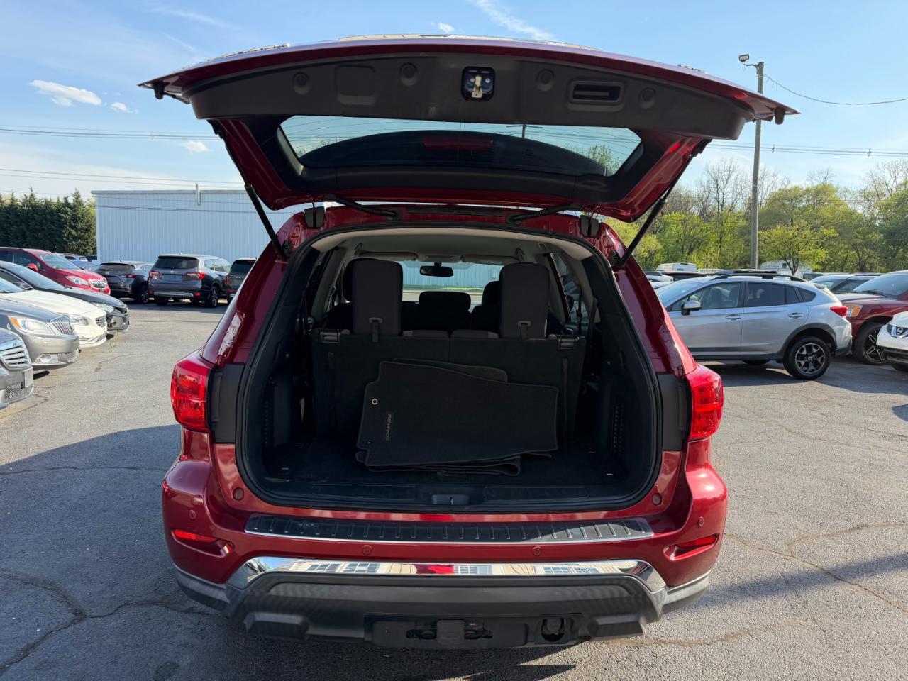 Nissan Pathfinder S 2017