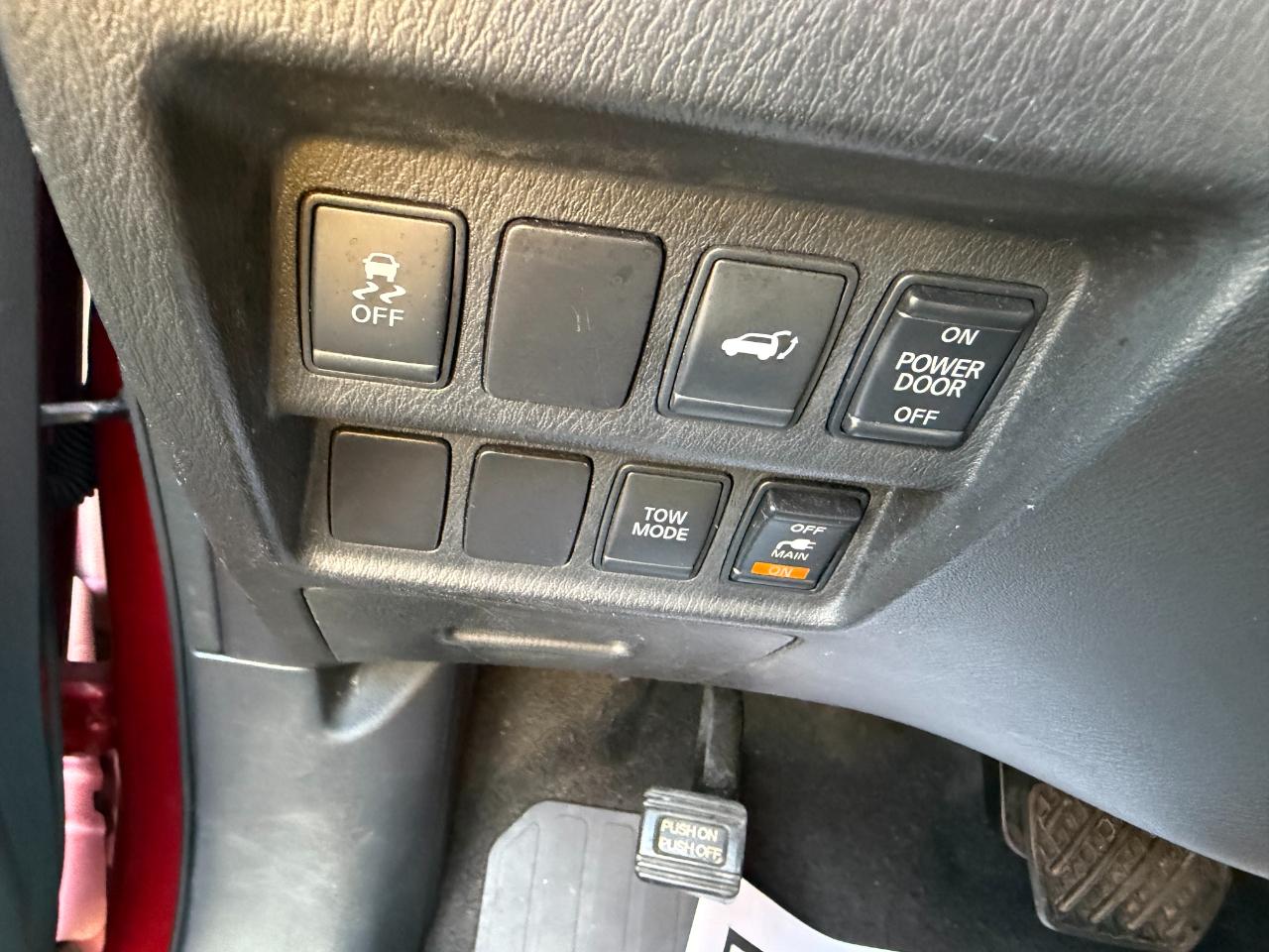 Nissan Pathfinder SL 4WD 2013