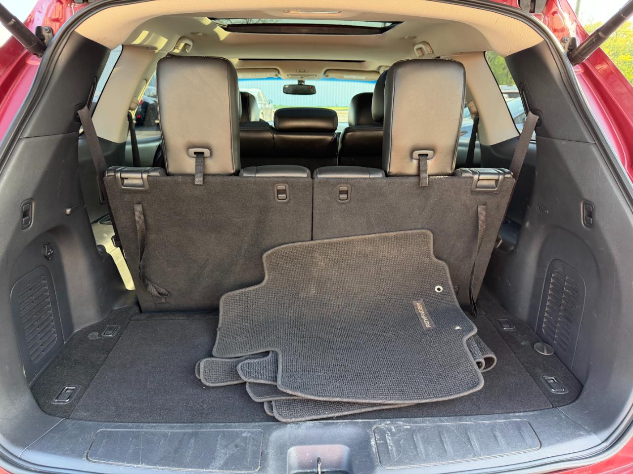 Nissan Pathfinder SL 4WD 2013