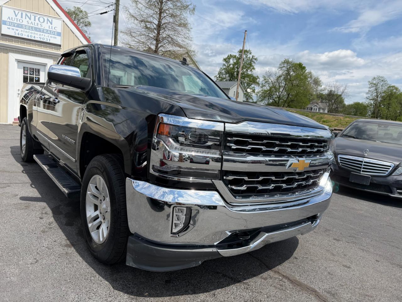 Chevrolet Silverado 1500 LTZ Double Cab Short Box 2WD 2018
