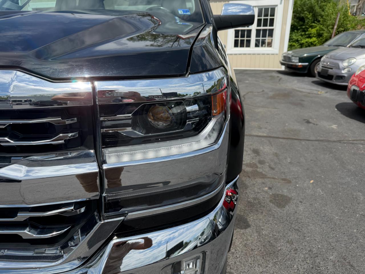 Chevrolet Silverado 1500 LTZ Double Cab Short Box 2WD 2018
