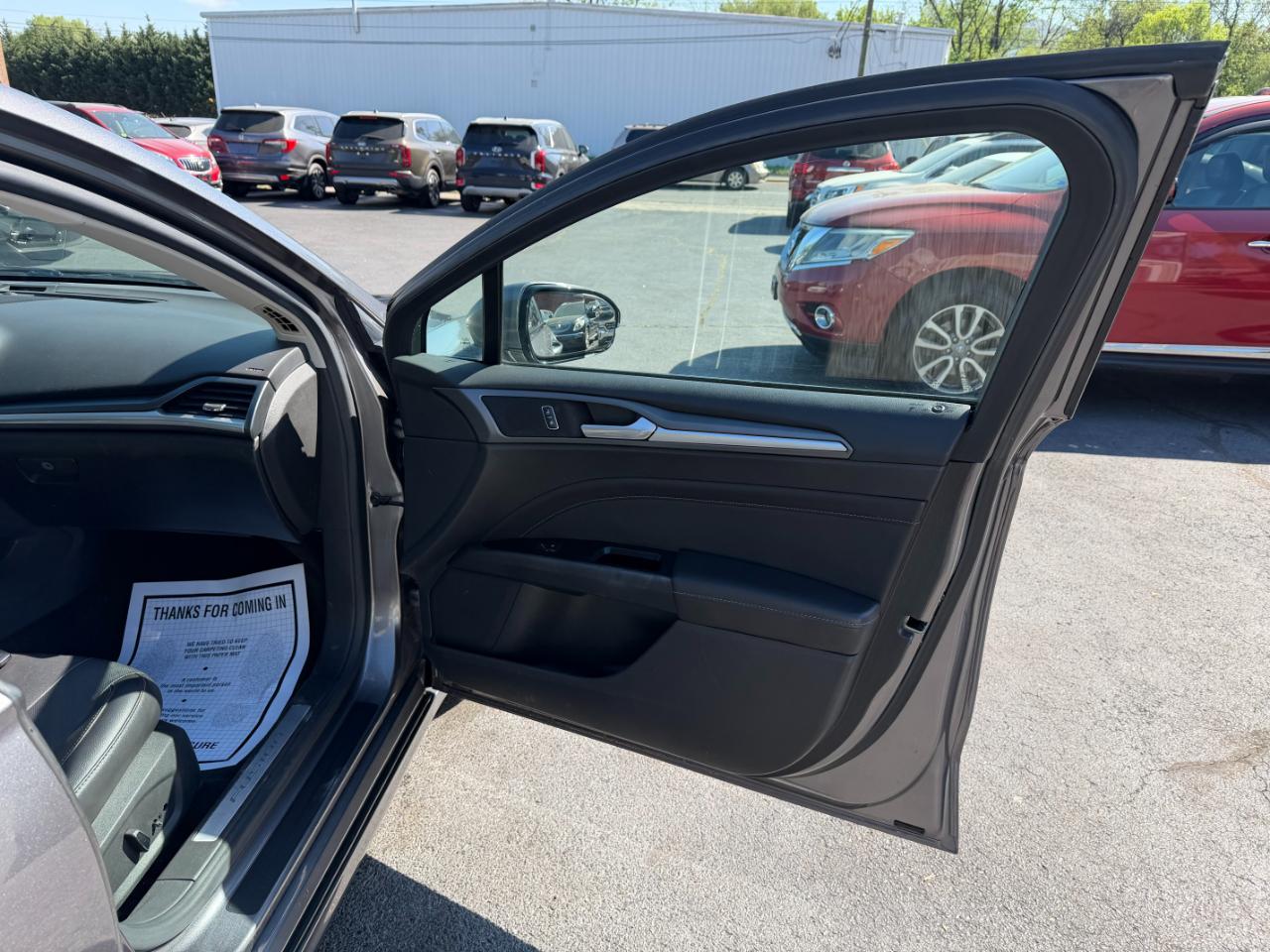 Ford Fusion Titanium AWD 2013