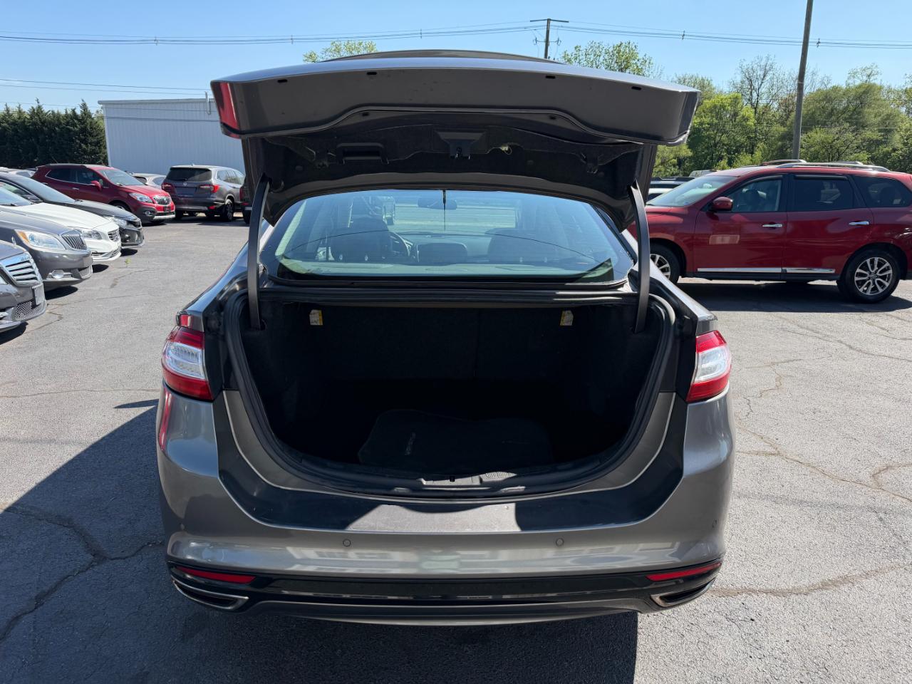 Ford Fusion Titanium AWD 2013