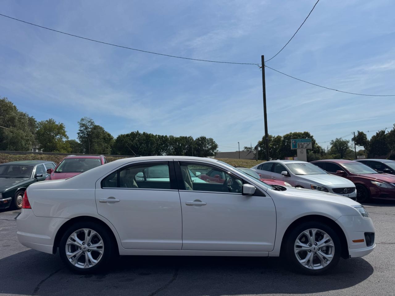 Ford Fusion SE 2012