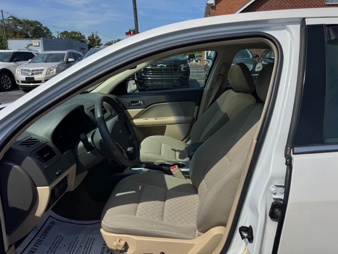 Ford Fusion SE 2012