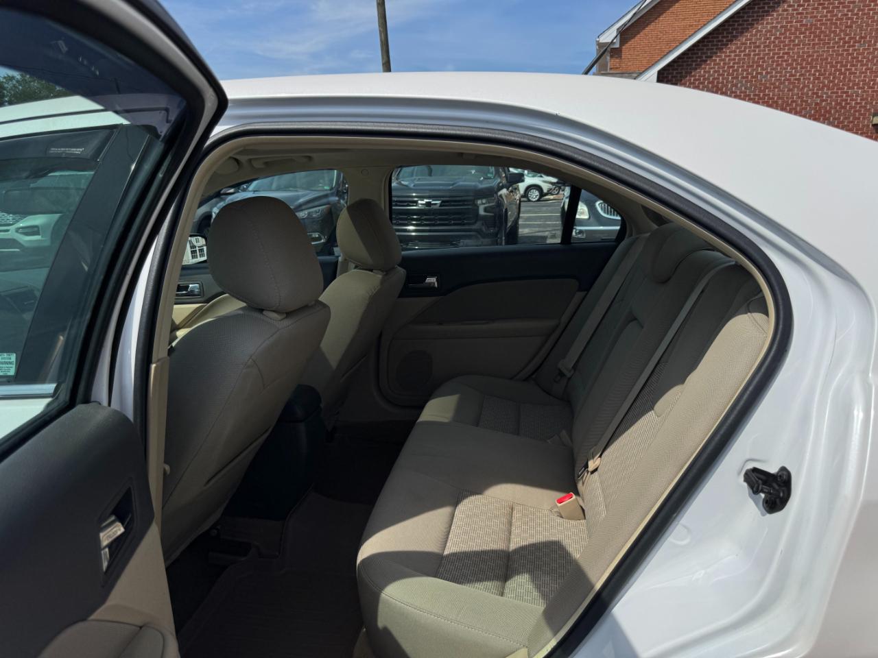 Ford Fusion SE 2012