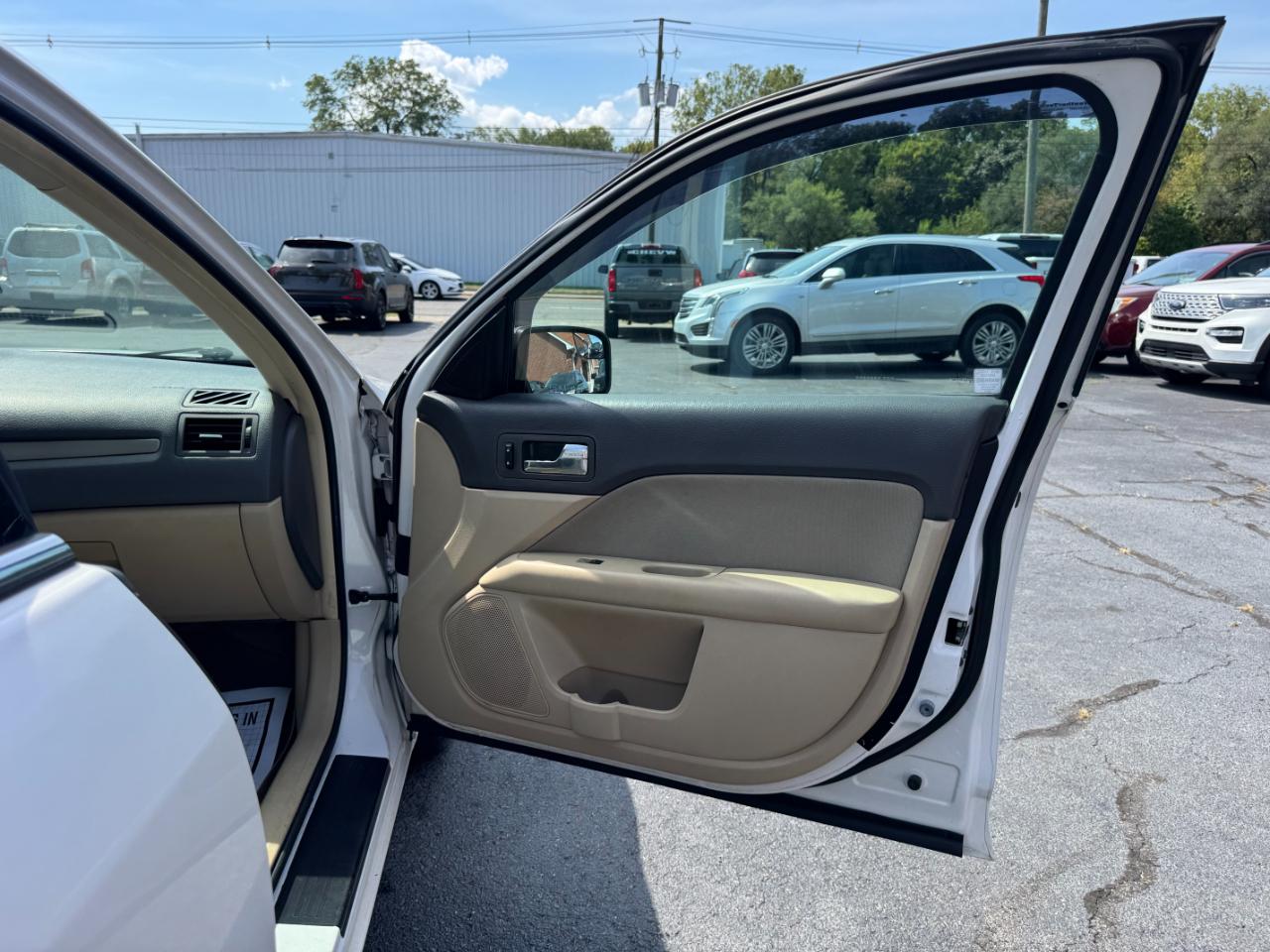 Ford Fusion SE 2012