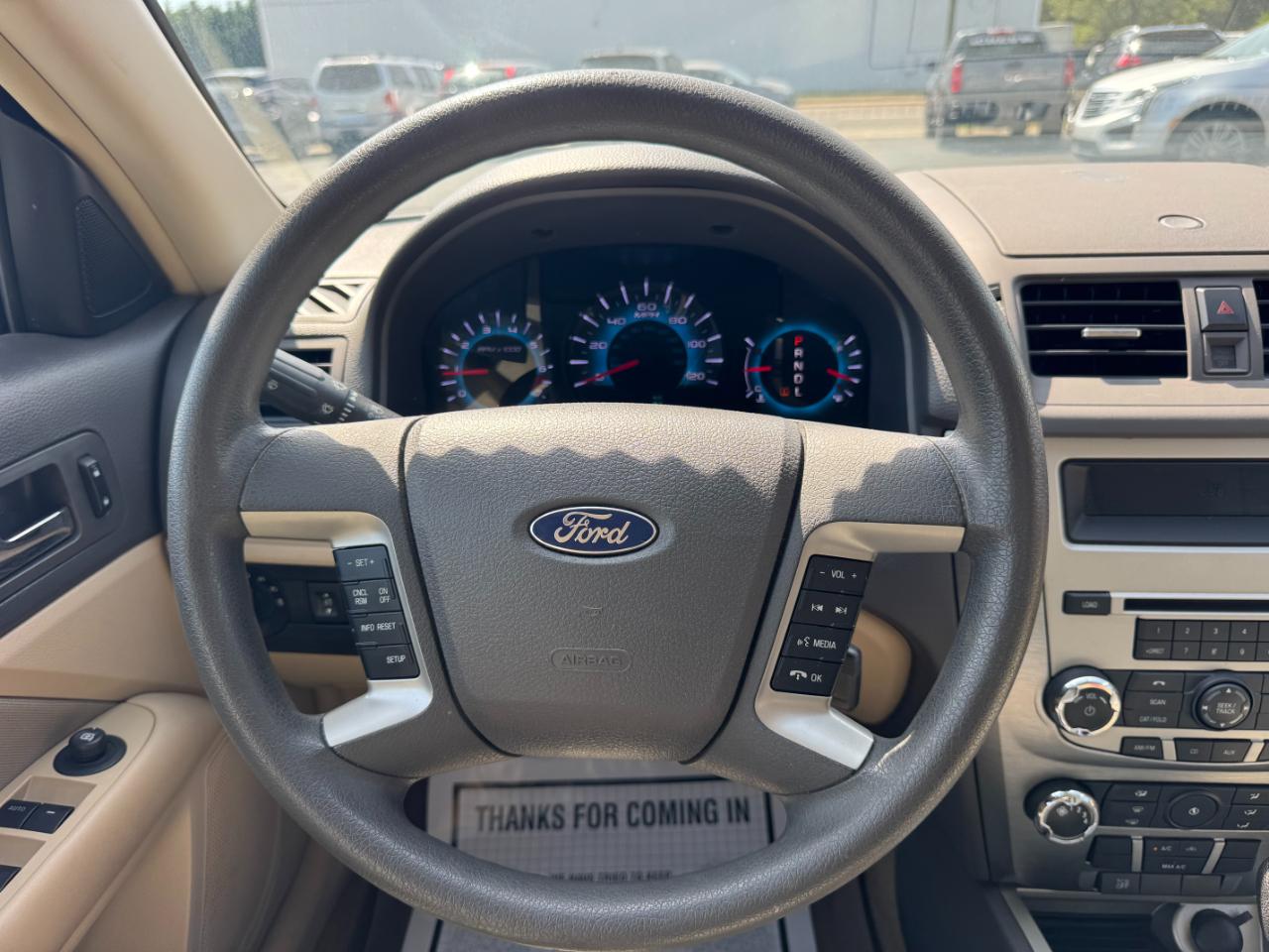 Ford Fusion SE 2012