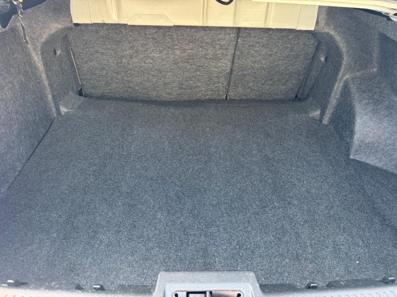 Ford Fusion SE 2012
