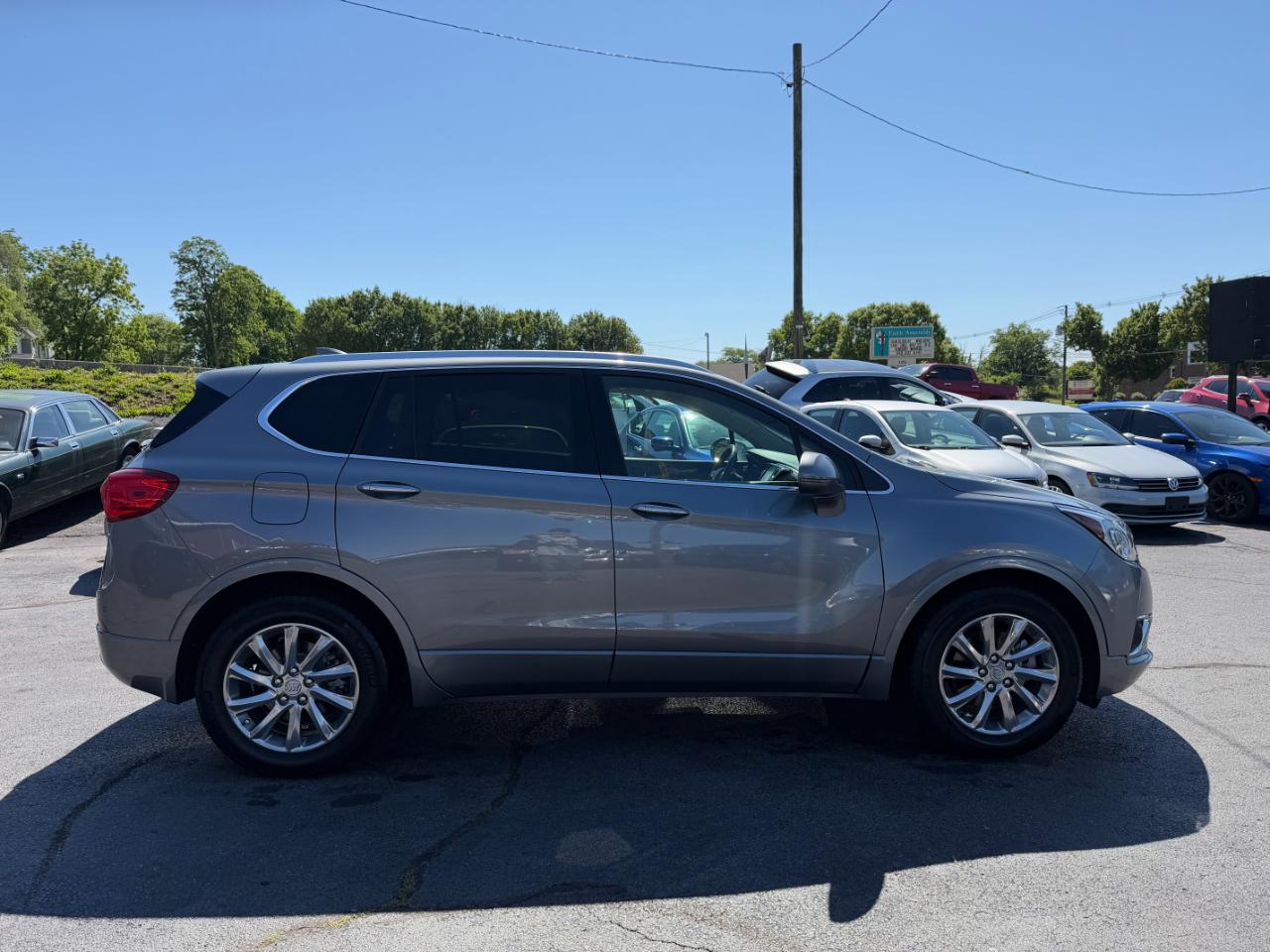 Buick Envision  2020