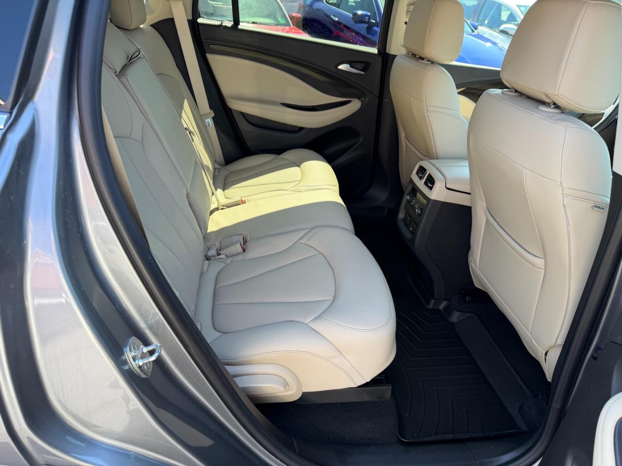 Buick Envision  2020