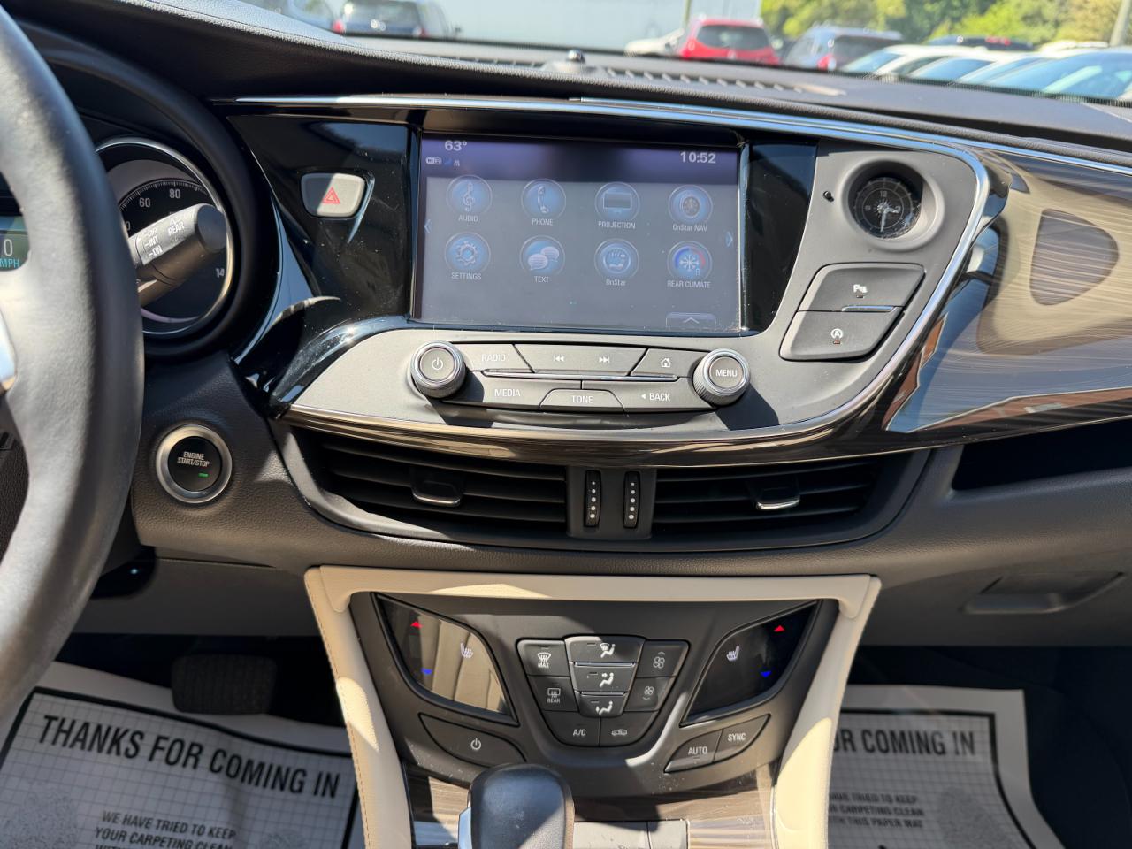 Buick Envision  2020