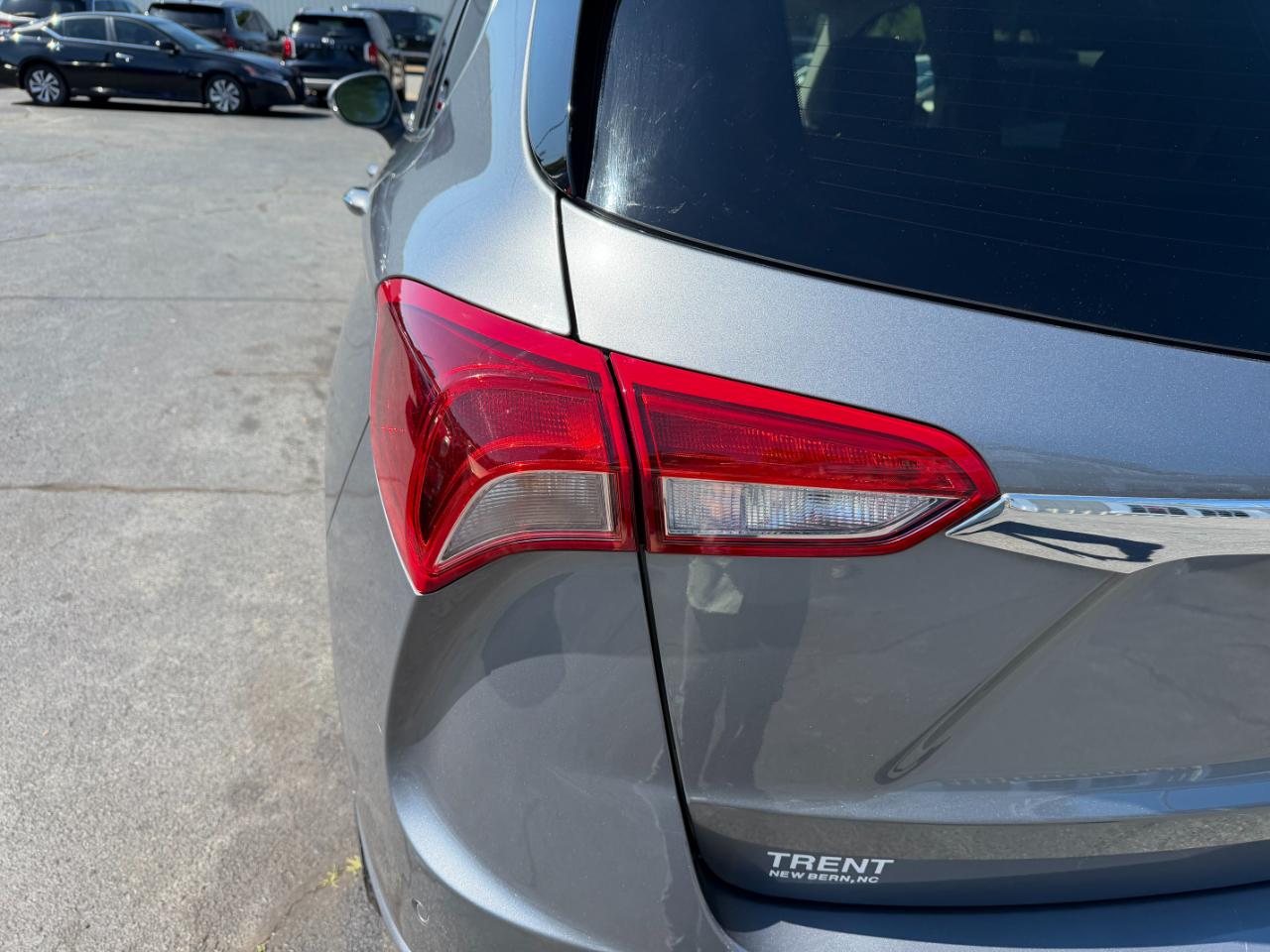 Buick Envision  2020