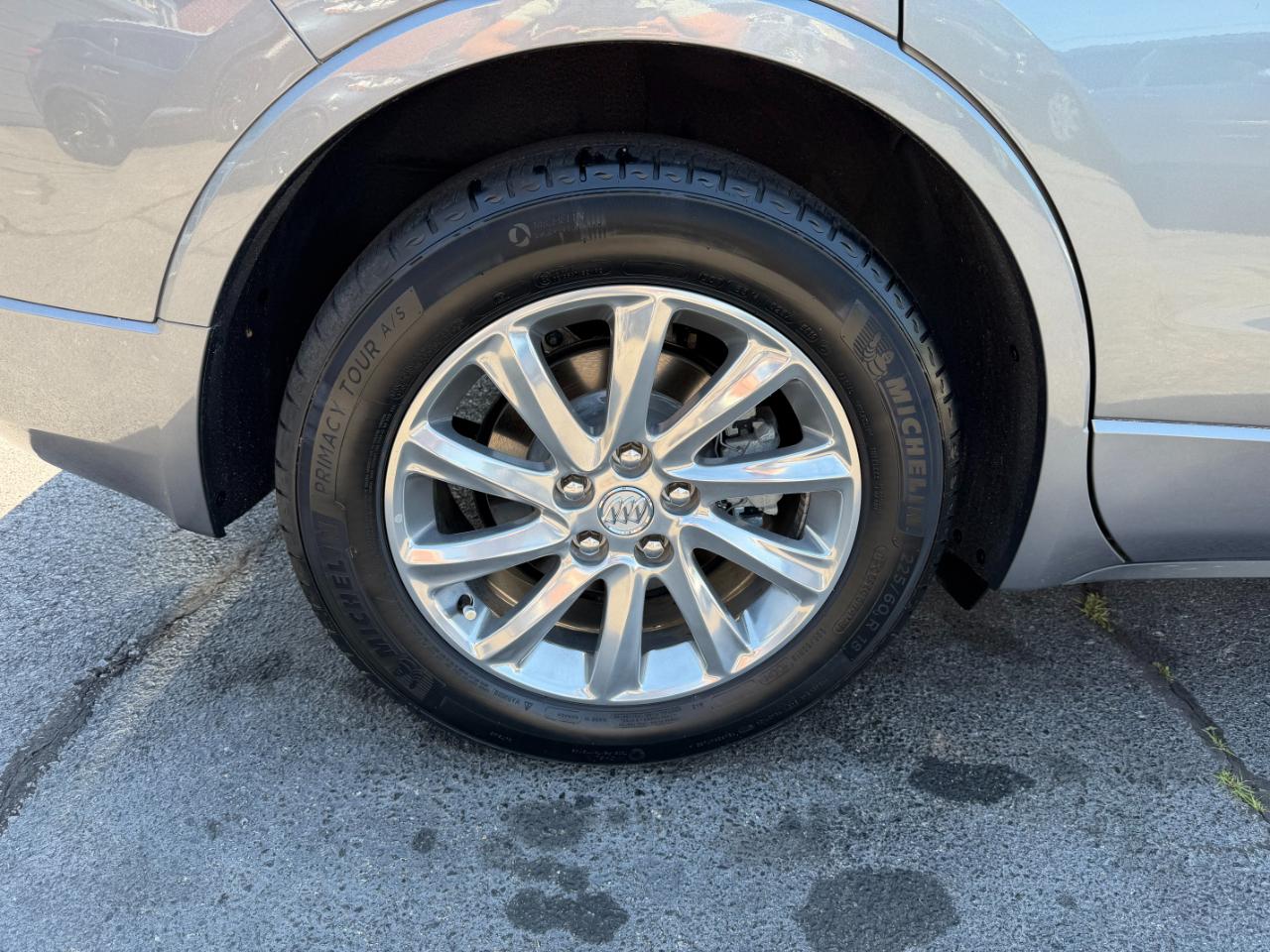 Buick Envision  2020