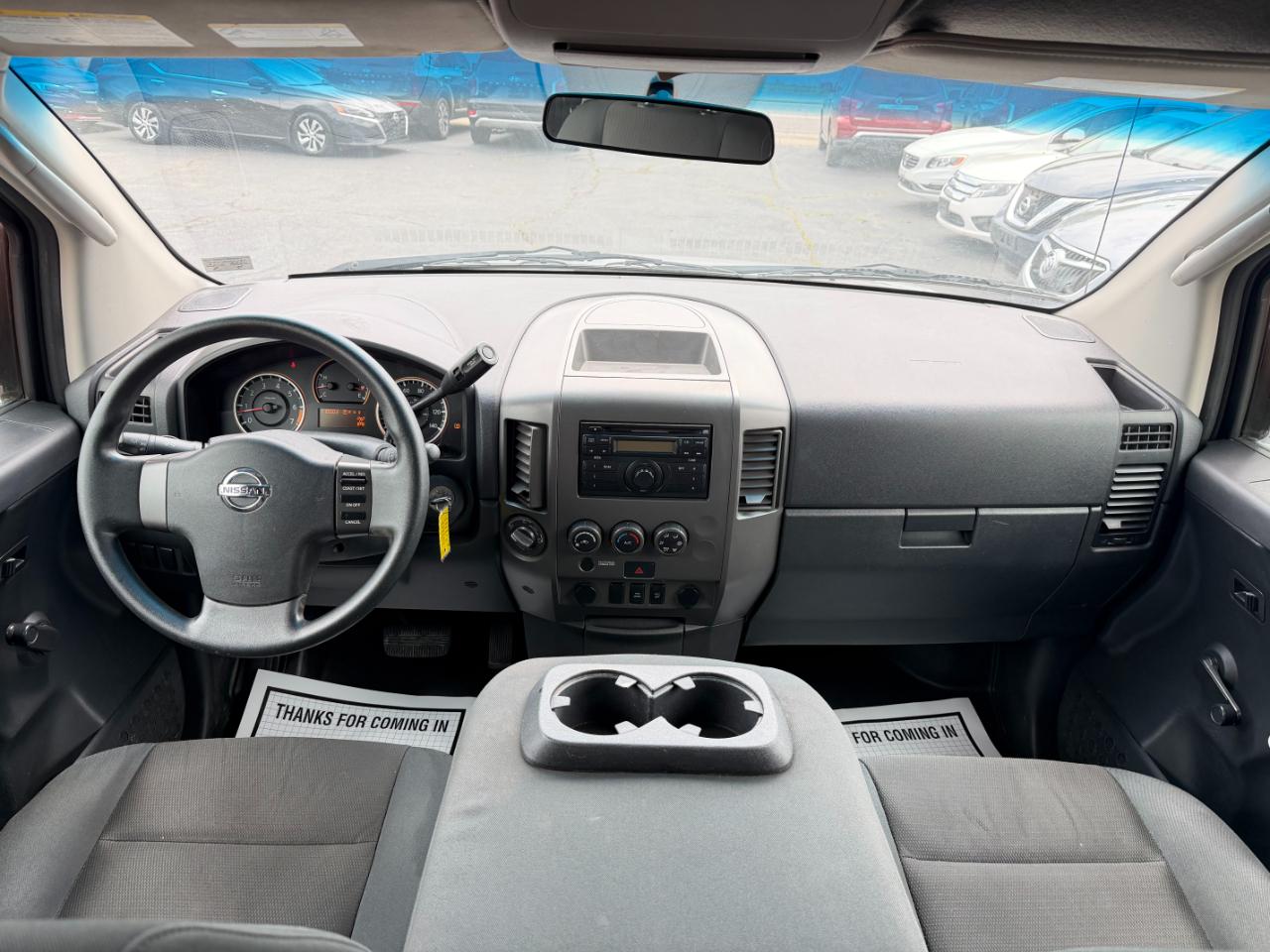 Nissan Titan SV King Cab 4WD 2010