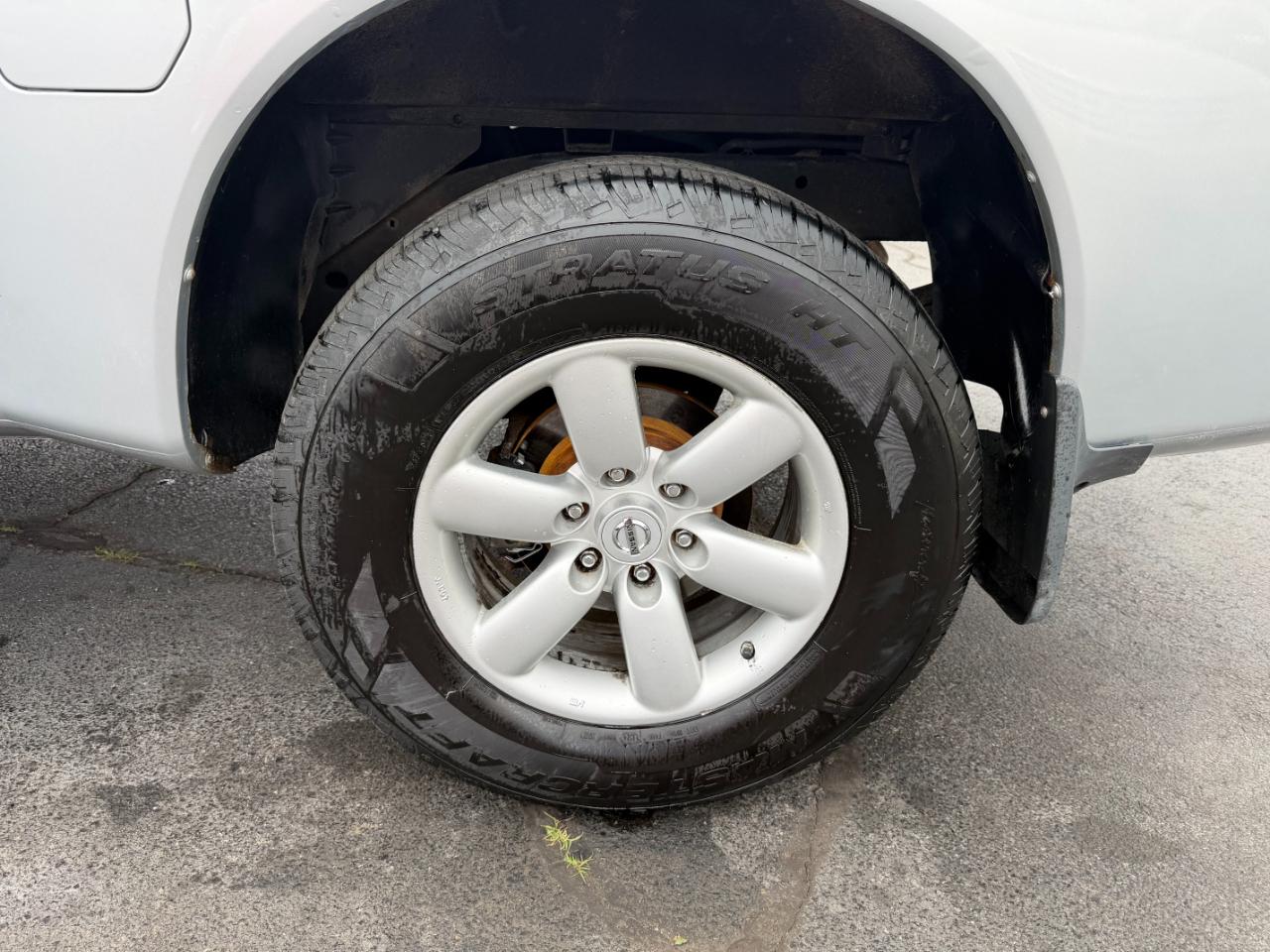 Nissan Titan SV King Cab 4WD 2010