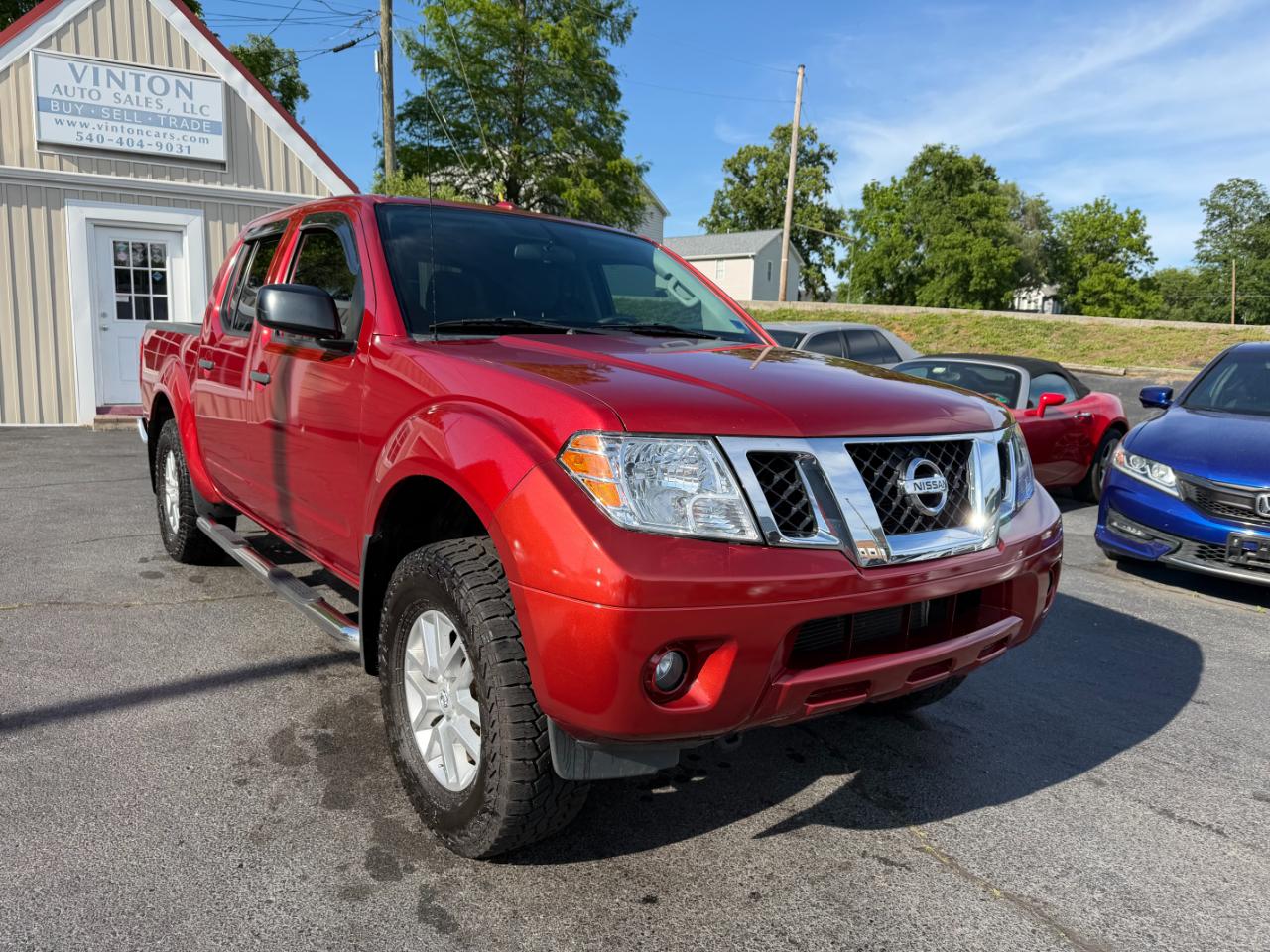 Nissan Frontier SV Crew Cab 4WD 2016