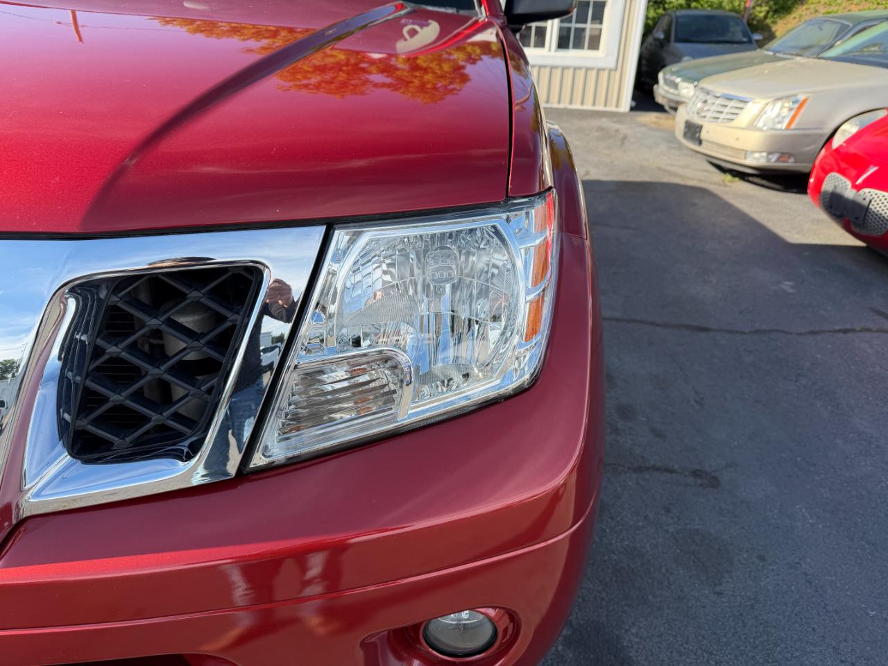 Nissan Frontier SV Crew Cab 4WD 2016