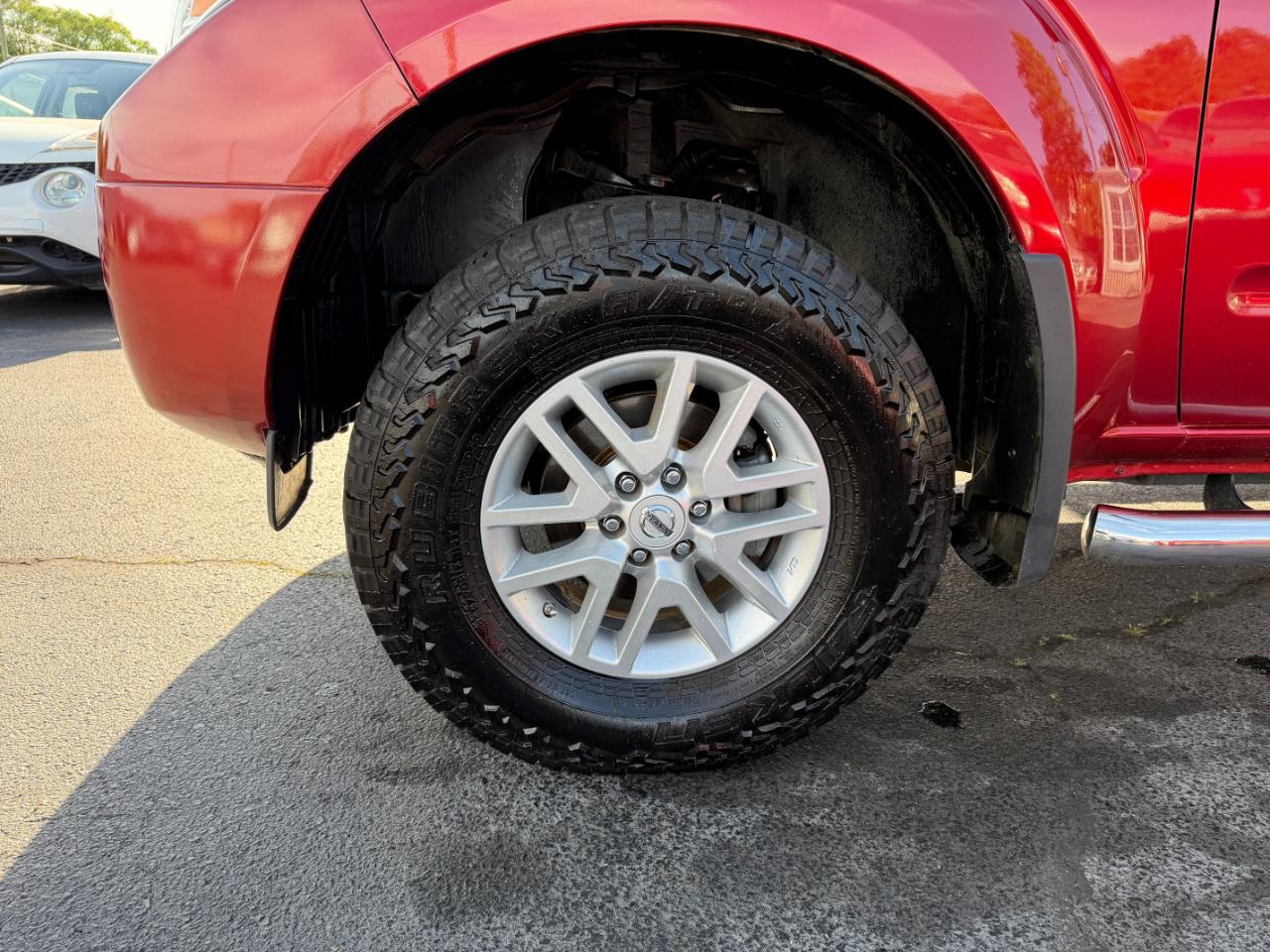 Nissan Frontier SV Crew Cab 4WD 2016