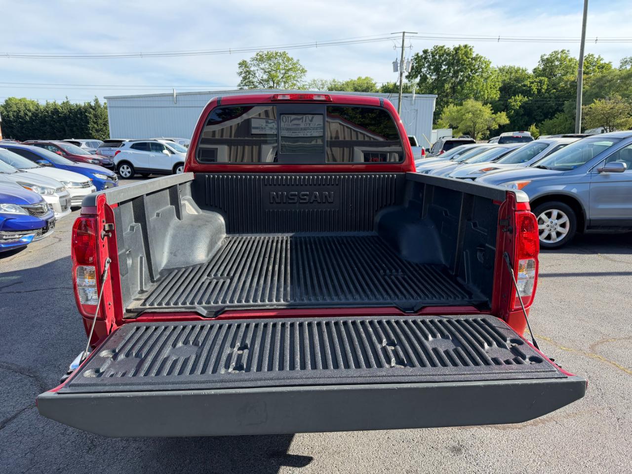 Nissan Frontier SV Crew Cab 4WD 2016