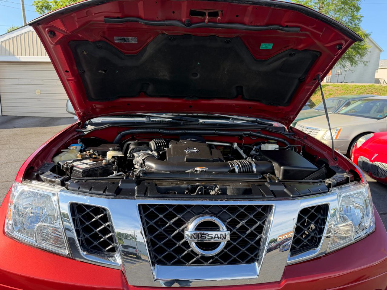Nissan Frontier SV Crew Cab 4WD 2016