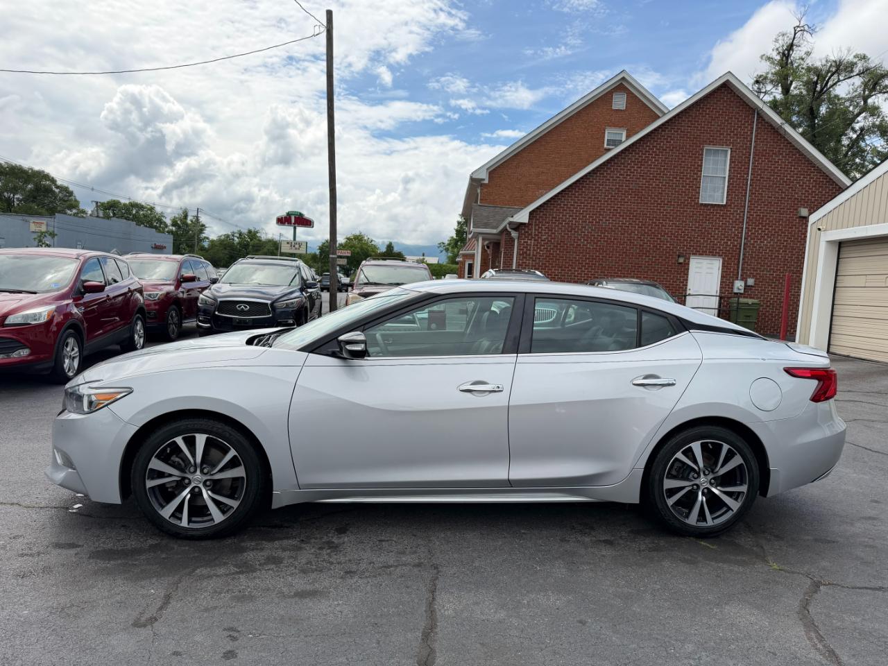 Nissan Maxima 3.5 SV 2017