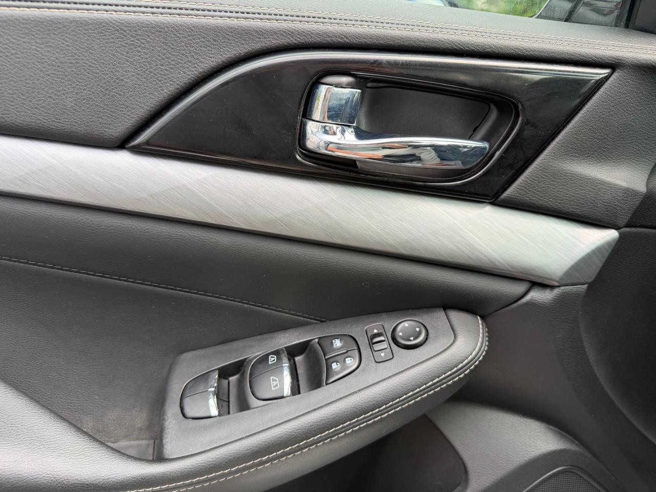 Nissan Maxima 3.5 SV 2017