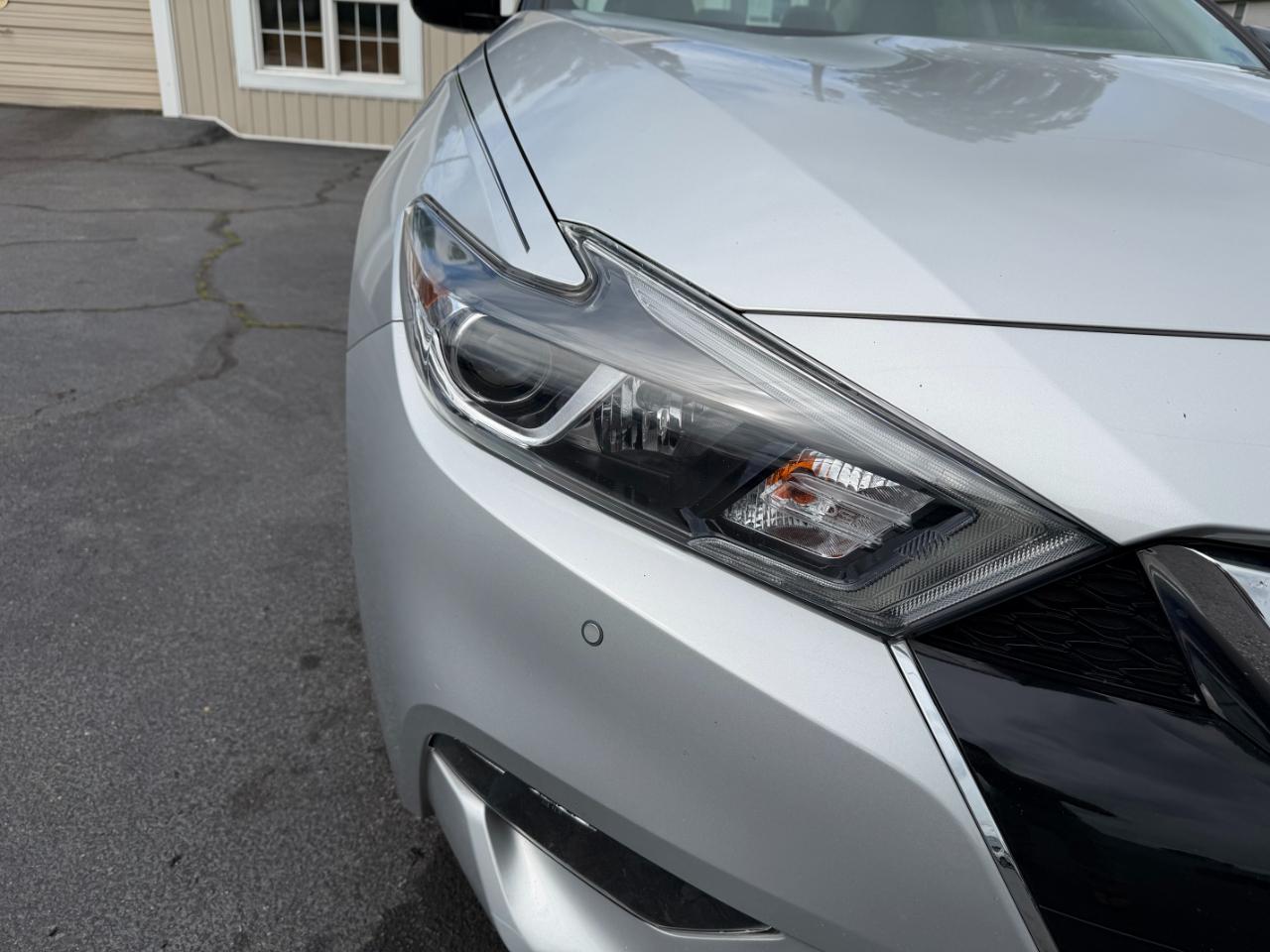 Nissan Maxima 3.5 SV 2017