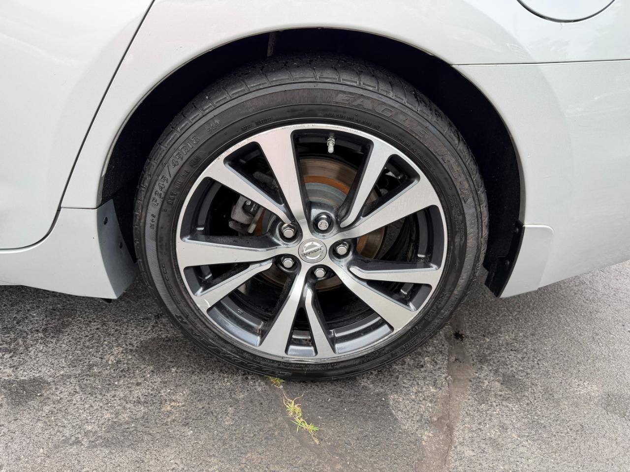 Nissan Maxima 3.5 SV 2017