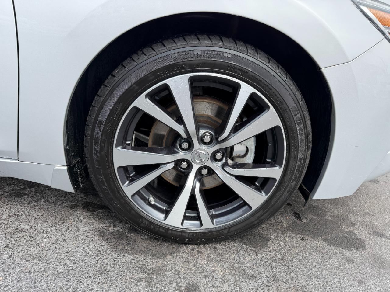 Nissan Maxima 3.5 SV 2017