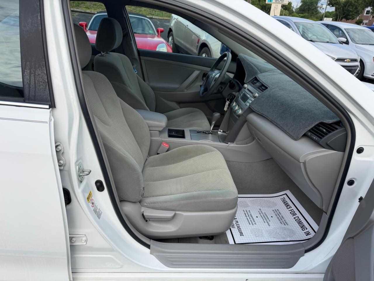 Toyota Camry LE 4D Sedan 2008