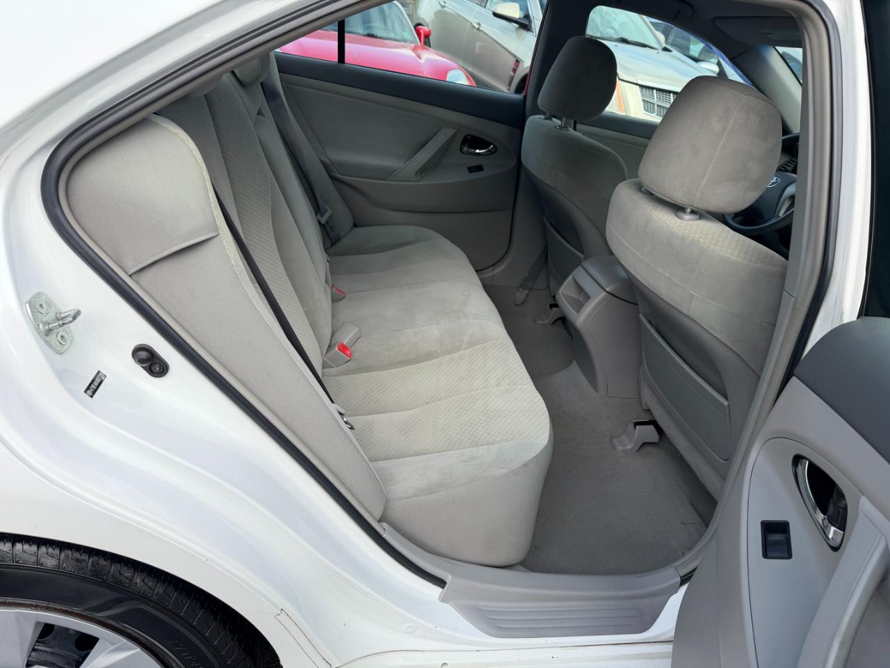 Toyota Camry LE 4D Sedan 2008