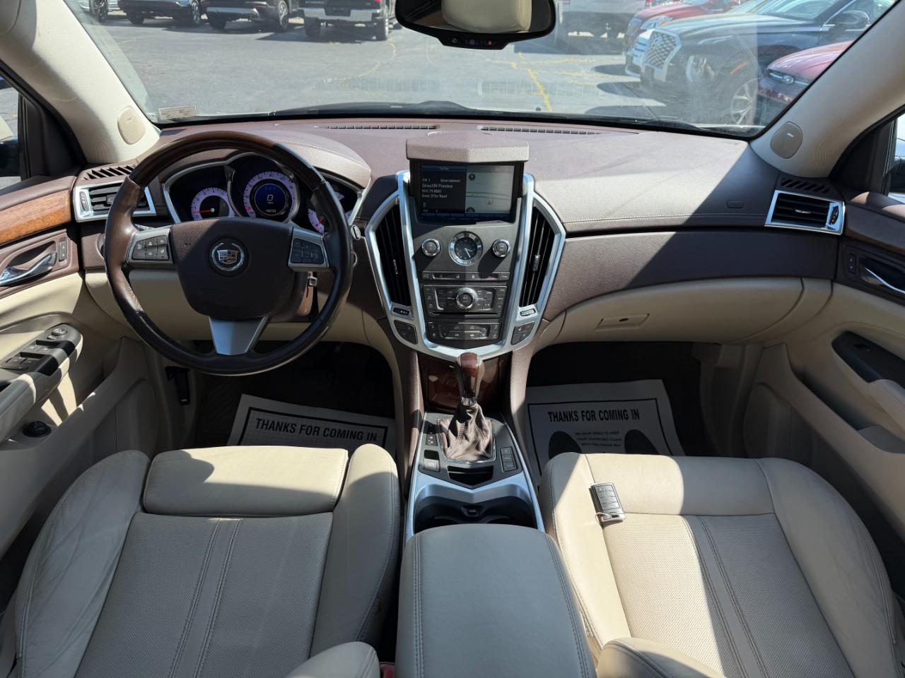 Cadillac SRX Luxury 2012