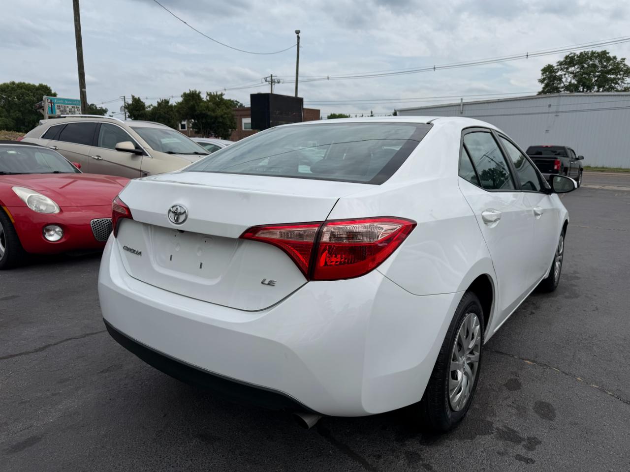 Toyota Corolla LE 4D Sedan 2018